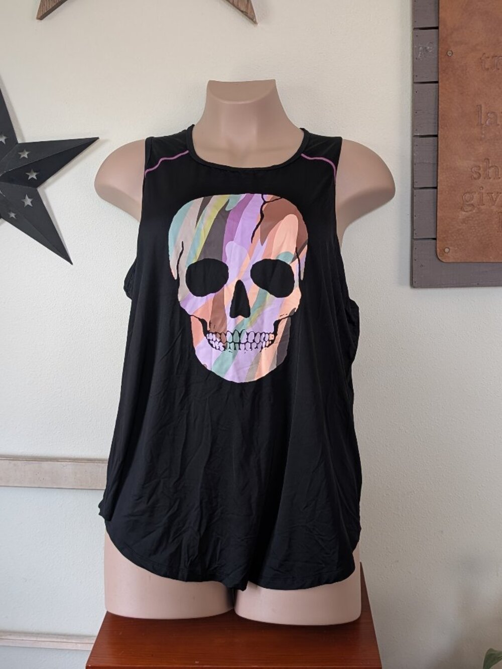 NWT Torrid sz3X Black Skull Athletic Tank